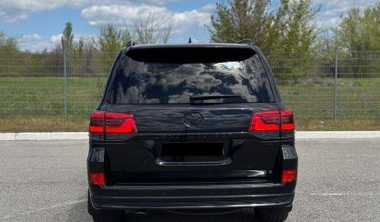 Toyota Land Cruiser (все) 2020