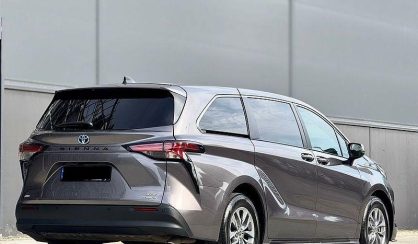 Toyota Sienna 2021