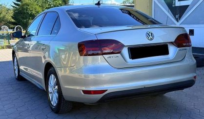 Volkswagen Jetta 2012