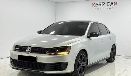 Розглянути Volkswagen Jetta 2015 Volkswagen Jetta 2015 - авто лізинг Carat
