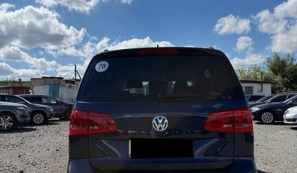 Volkswagen Touran 2011