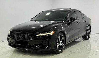 Розглянути Volvo S60 2023 Volvo S60 2023 - авто лізинг Carat