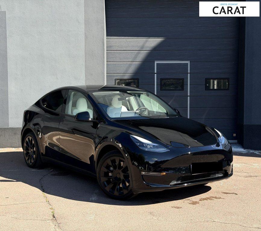 Tesla Model Y 2024