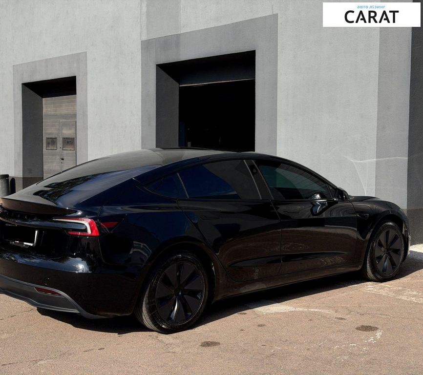 Tesla Model 3 2025