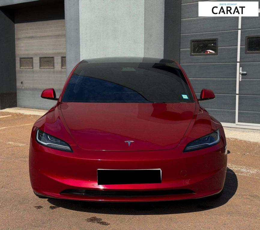 Tesla Model 3 2024
