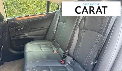 Lexus ES 2019