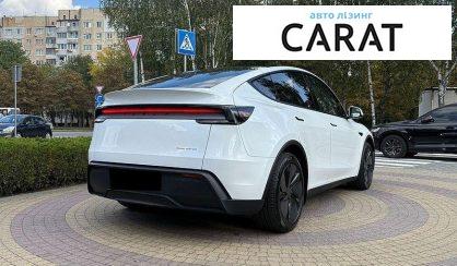 Tesla Model Y 2025