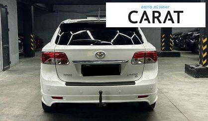 Toyota Avensis 2012