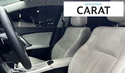 Toyota Avensis 2012