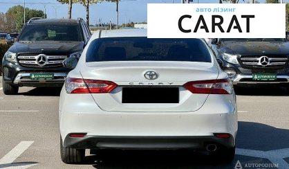 Toyota Camry 2019