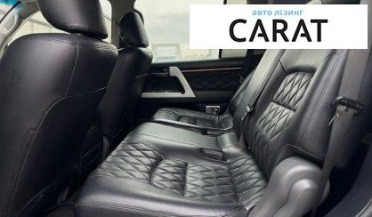 Toyota Land Cruiser 2011